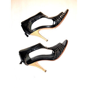 COLE HAAN Womens BLACK STRAPPY LEATHER ZIP SANDALS WOODEN HEEL Size 6 DESIGNER